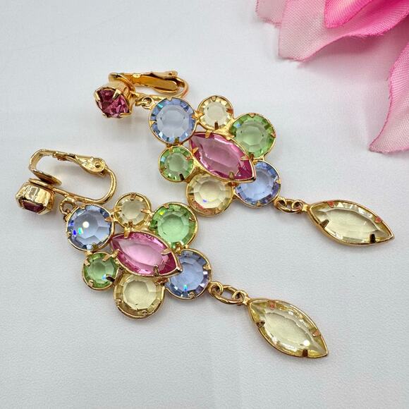 Vintage Austrian Crystal Clip On Earrings Pastel Ethereal Spring Fairycore Long - Picture 6 of 16